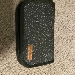 Eddie Bauer zip wallet